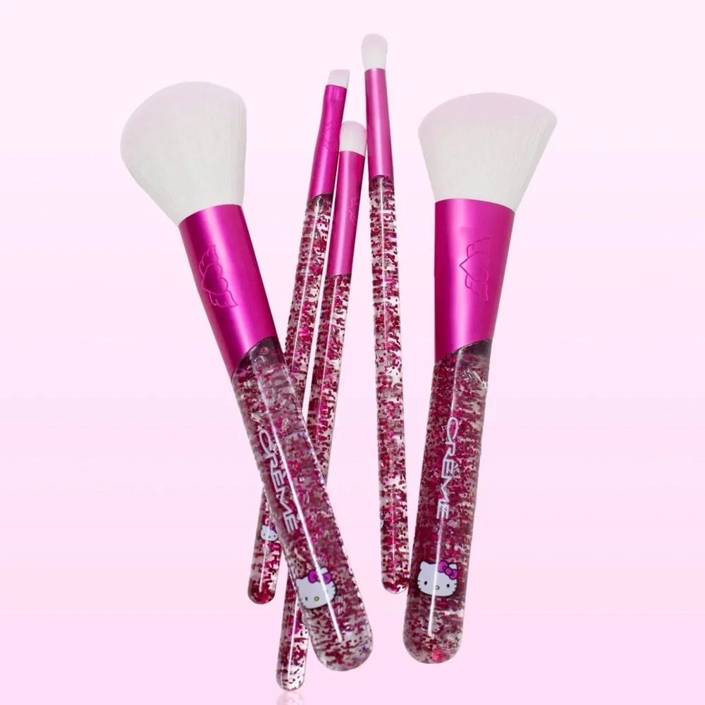 NIP The Crème Shop Hello Kitty Luv Wave Brush Set